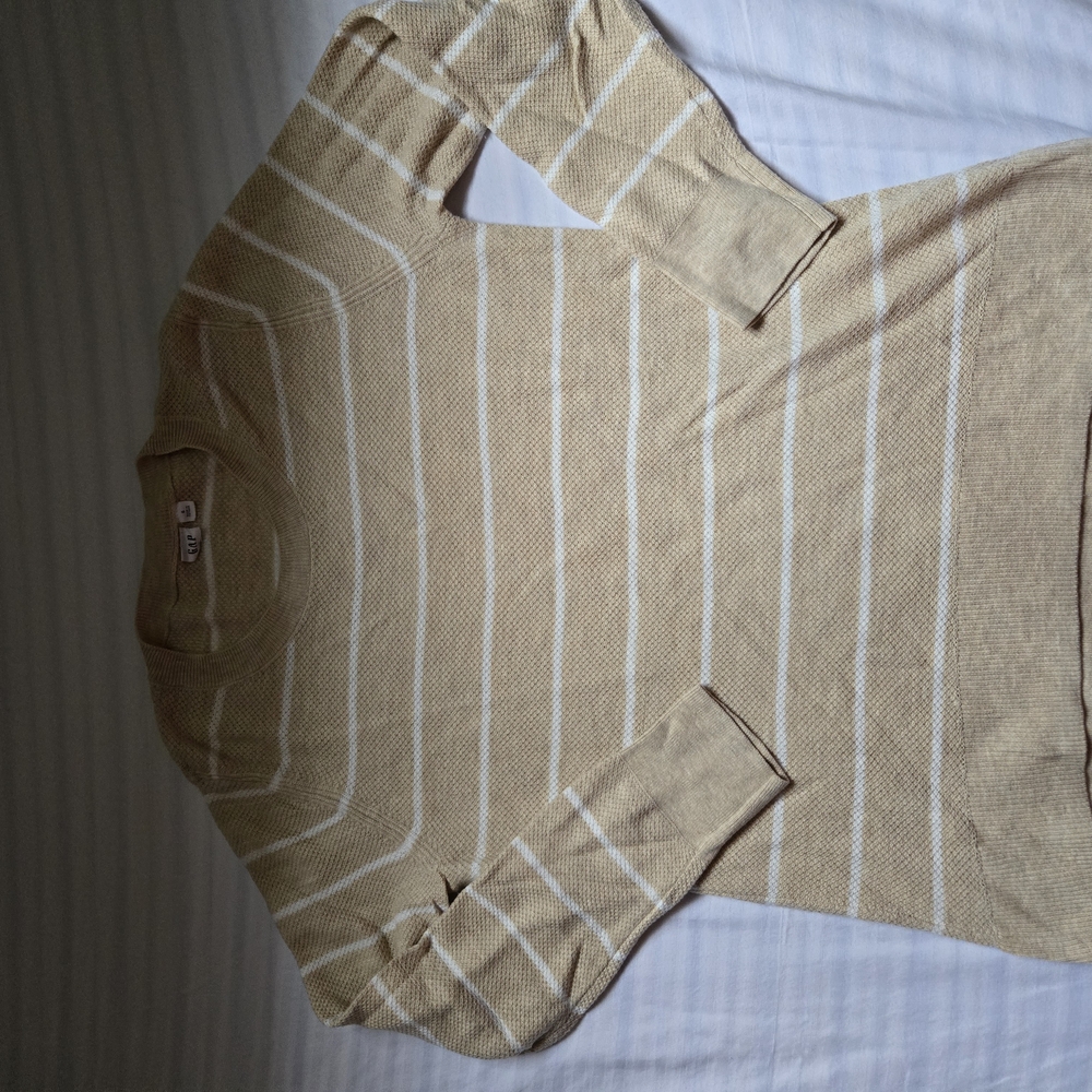 Tan and White Striped Sweater Size S GAP